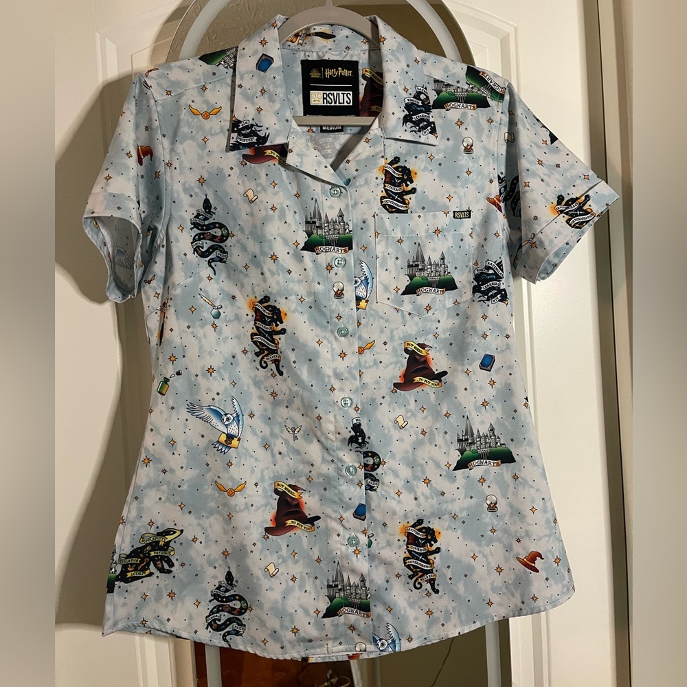 RSVLTS Women’s Harry Potter Wizarding Ink button down. Size medium.